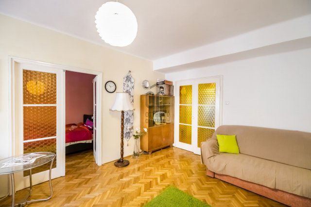 Eladó téglalakás, Budapesten, III. kerületben, Szomolnok utcában