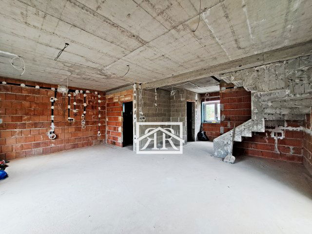 Eladó családi ház, Szegeden 67.99 M Ft, 3 szobás