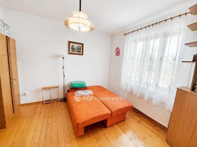 Eladó téglalakás, Budapesten, XX. kerületben 29.9 M Ft, 1 szobás