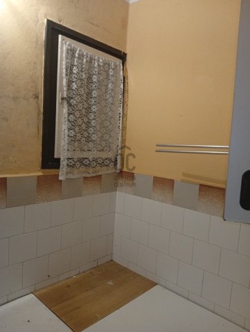 Eladó családi ház, Sajópüspökin 8 M Ft, 2 szobás