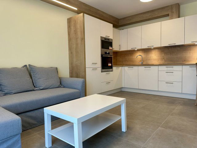 Kiadó téglalakás, albérlet, Győrött 220 E Ft / hó, 3 szobás