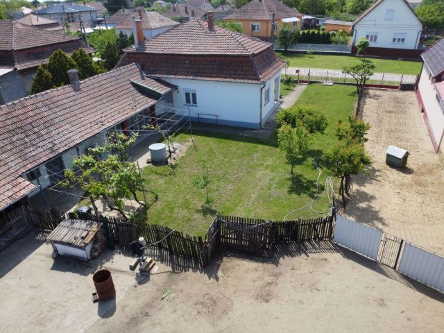 Eladó családi ház, Jászszentandráson 23.9 M Ft, 3 szobás