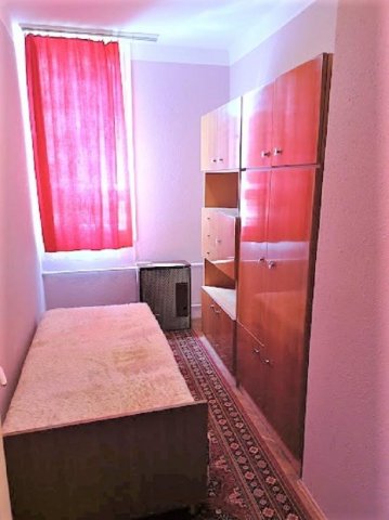 Kiadó téglalakás, albérlet, Debrecenben 180 E Ft / hó