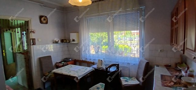 Eladó családi ház, Zalaegerszegen 65 M Ft, 5 szobás
