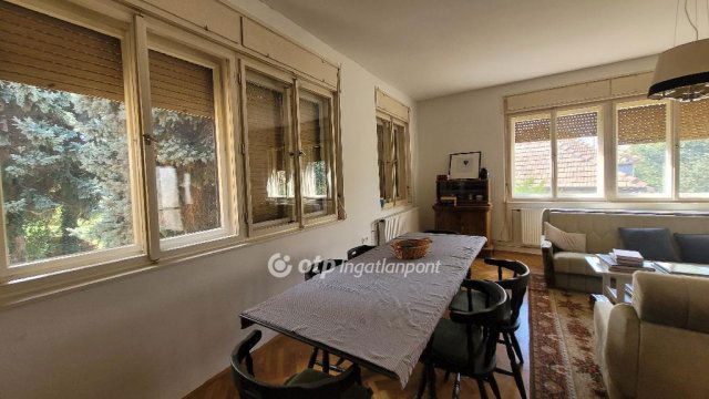 Eladó családi ház, Jászberényben 121.9 M Ft, 2 szobás