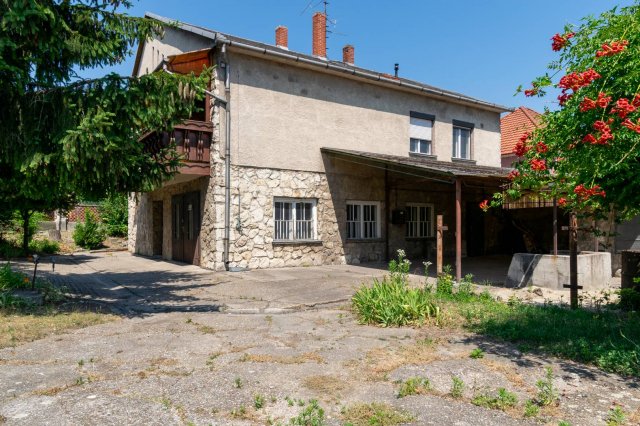 Eladó családi ház, Mosonmagyaróváron 89 M Ft, 4 szobás