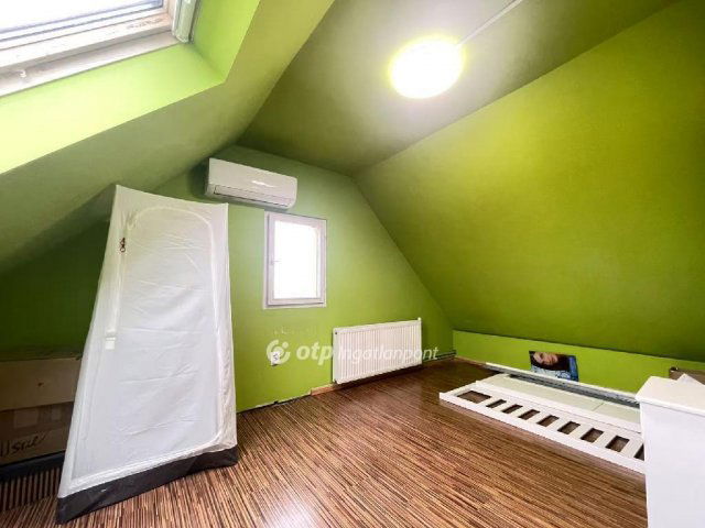 Eladó családi ház, Budapesten, XVII. kerületben 84.9 M Ft