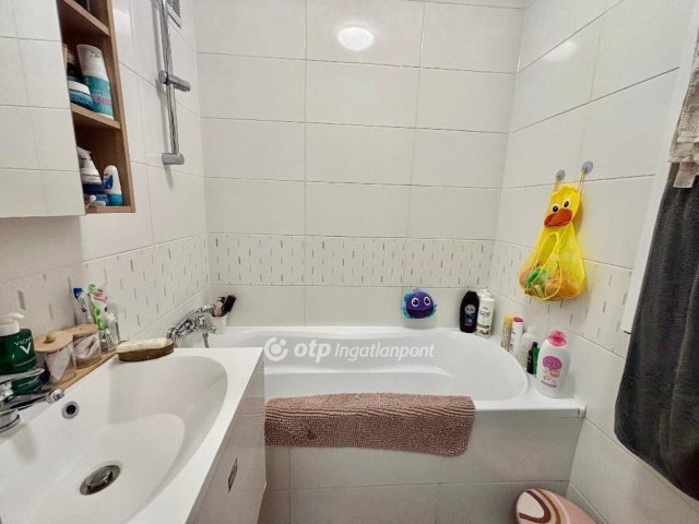 Eladó panellakás, Budapesten, XIII. kerületben 99.5 M Ft