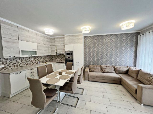 Kiadó sorház, albérlet, Debrecenben 650 E Ft / hó, 4 szobás