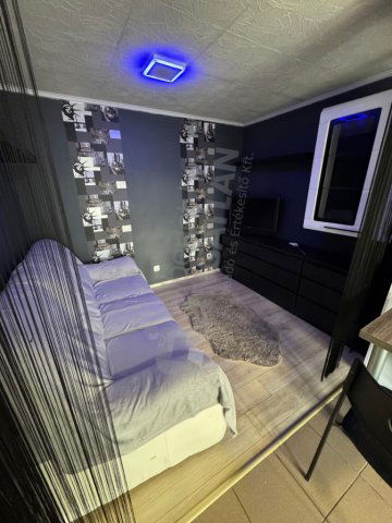 Kiadó családi ház, albérlet, XVII. kerületben, Csokonai utcában