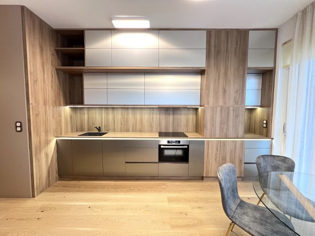 Kiadó téglalakás, albérlet, III. kerületben, Bogdáni úton