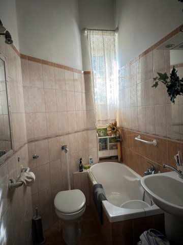 Eladó családi ház, Pápán 115 M Ft, 4 szobás