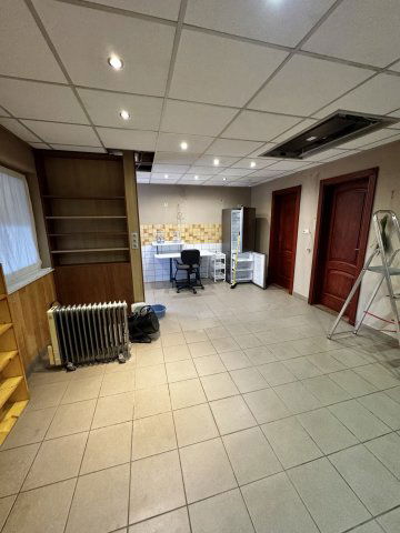 Eladó üzlethelyiség, Dunaharasztin 139.9 M Ft, 10 szobás