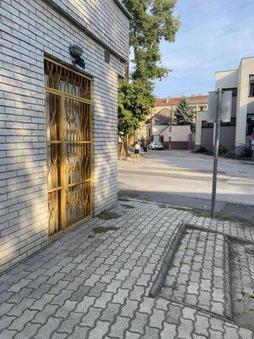 Eladó iroda, Kecskeméten 20.9 M Ft / költözzbe.hu