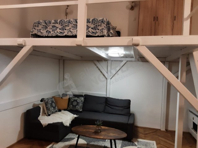 Kiadó téglalakás, albérlet, IX. kerületben, Üllői úton