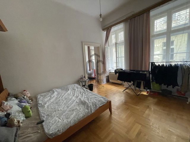 Eladó téglalakás, Budapesten, VII. kerületben 70.9 M Ft