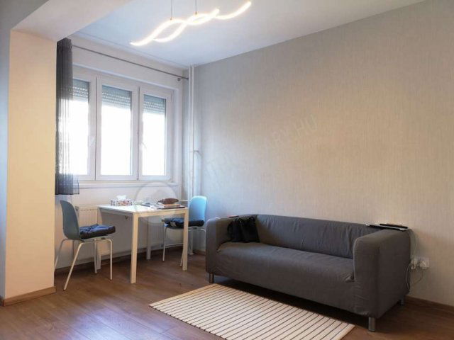 Kiadó téglalakás, albérlet, II. kerületben, Horvát utcában