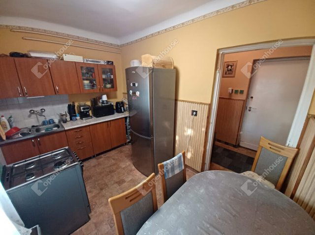 Eladó családi ház, Debrecenben 47 M Ft, 2 szobás