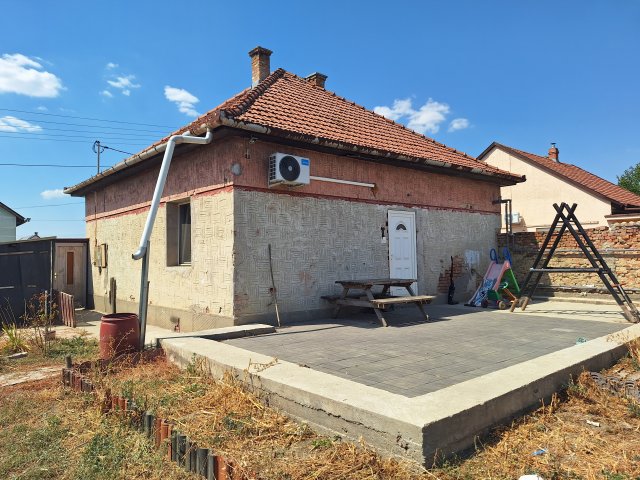 Eladó családi ház, Hódmezővásárhelyen, Ábrai Károly utcában
