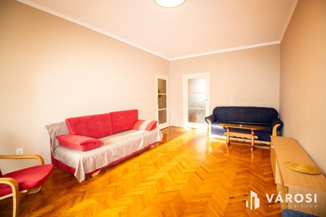 Kiadó téglalakás, albérlet, Békéscsabán 100 E Ft / hó