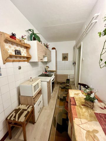 Eladó panellakás, Debrecenben, Derék utcában 51 M Ft, 1 szobás