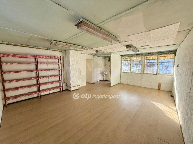 Eladó ipari ingatlan, Tokajban 135 M Ft / költözzbe.hu