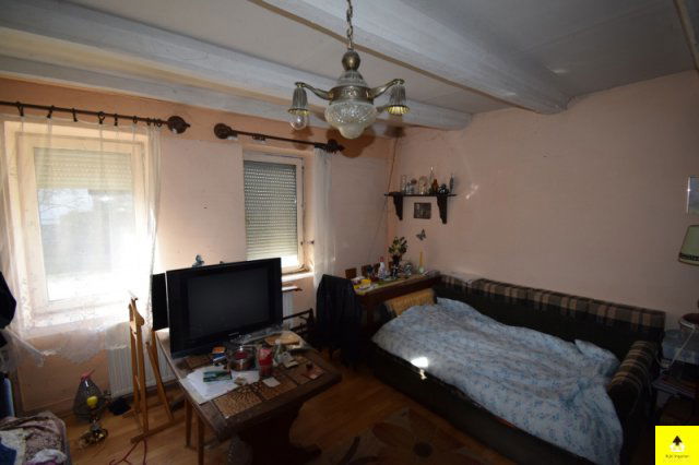 Eladó családi ház, Góron 24.9 M Ft, 2 szobás