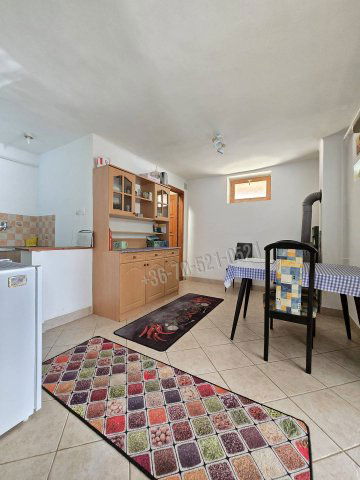 Eladó családi ház, Szentlőrincen 34.99 M Ft, 3 szobás