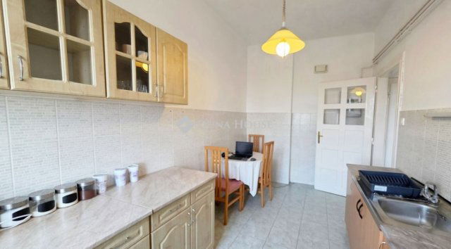 Kiadó téglalakás, albérlet, Szombathelyen 200 E Ft / hó