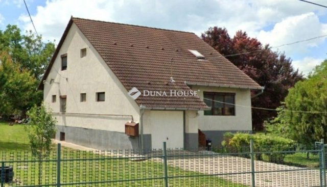 Eladó családi ház, Enyingen 49.9 M Ft, 5 szobás