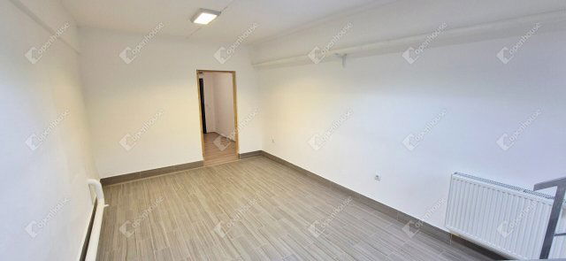 Kiadó üzlethelyiség, Miskolcon 100 E Ft / hó, 2 szobás