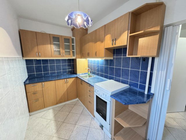 Eladó panellakás, Pécsett 44.9 M Ft, 2 szobás