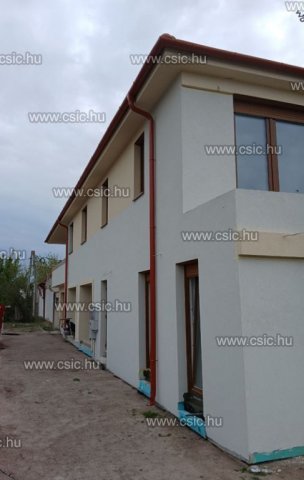 Eladó ikerház, Gyálon 126.99 M Ft, 5 szobás