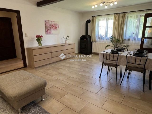 Eladó üzlethelyiség, Ócsán 147 M Ft, 4 szobás