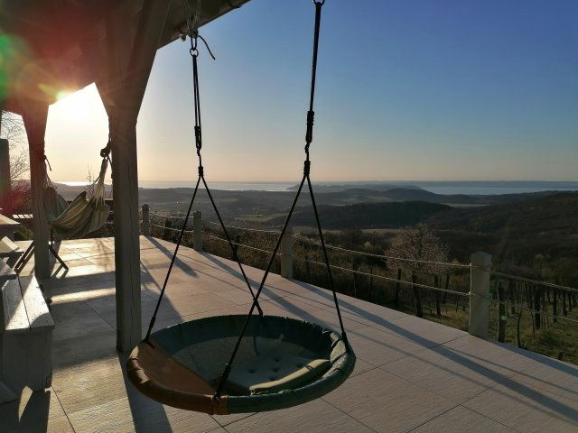 Eladó családi ház, Pécselyen 399 M Ft, 4+2 szobás