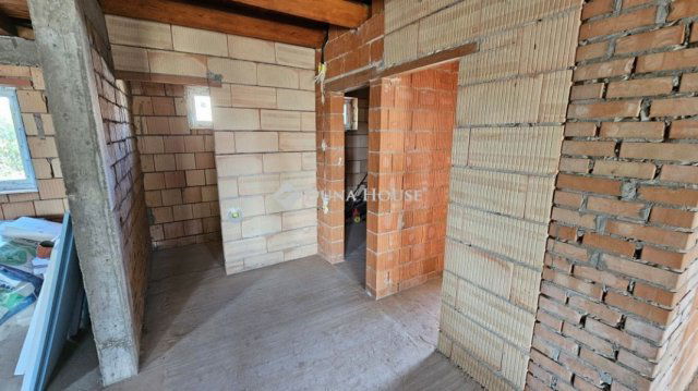 Eladó családi ház, Pálfán 39 M Ft, 3 szobás