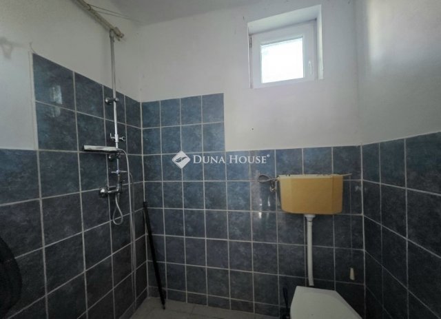 Eladó családi ház, Gyömrőn 85 M Ft, 7 szobás