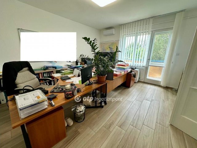 Eladó téglalakás, Tökölön 60.9 M Ft, 2 szobás