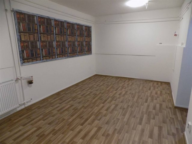 Eladó panellakás, Tatabányán, Gábor Áron utcában 27.8 M Ft