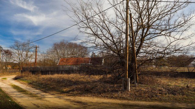 Eladó telek, Tápiószentmártonon 8.88 M Ft / költözzbe.hu