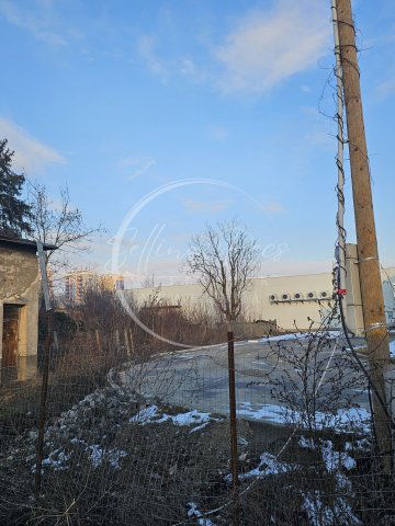 Eladó telek, Pécsett 30 M Ft / költözzbe.hu