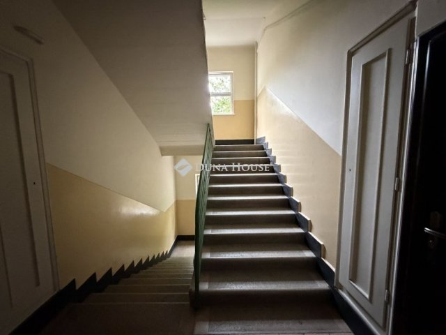 Eladó téglalakás, Budapesten, III. kerületben 59 M Ft, 2 szobás