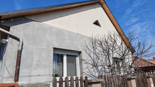 Eladó családi ház, Albertirsán 65 M Ft, 3 szobás