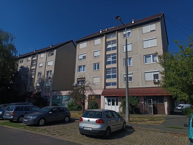 Kiadó panellakás, albérlet, Miskolcon 140 E Ft / hó, 2 szobás