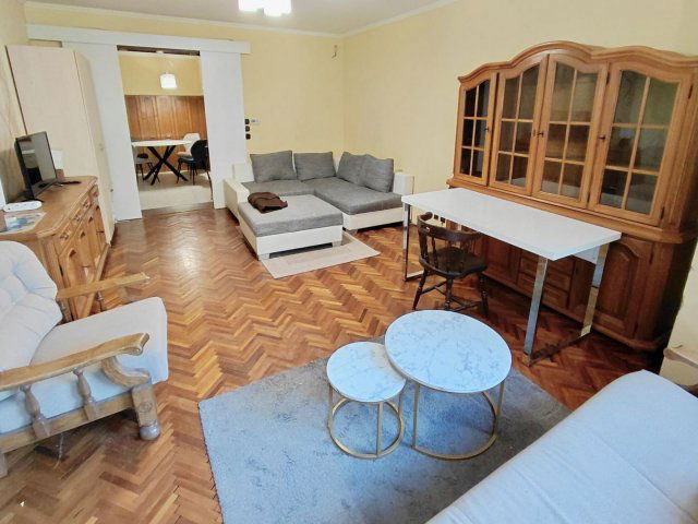 Kiadó téglalakás, albérlet, Debrecenben 300 E Ft / hó, 3 szobás