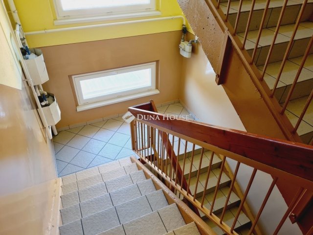 Kiadó panellakás, albérlet, Békéscsabán 100 E Ft / hó