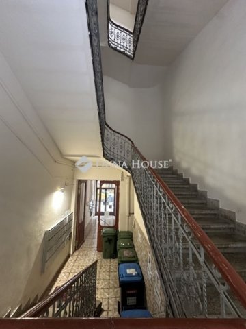 Eladó téglalakás, Budapesten, VII. kerületben 43.8 M Ft