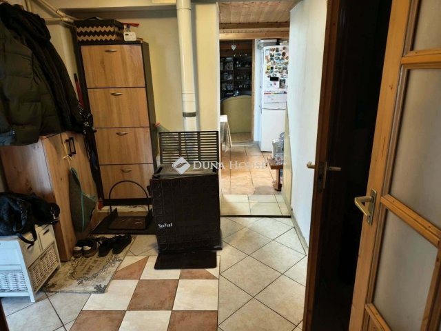 Eladó családi ház, Lajosmizsén 32 M Ft, 2 szobás