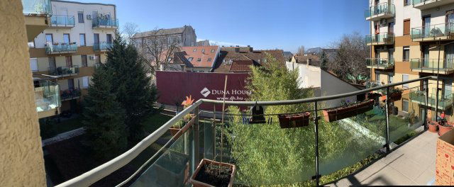 Eladó téglalakás, Budapesten, X. kerületben 84.9 M Ft, 3 szobás