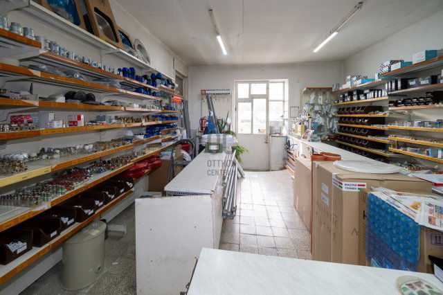 Eladó családi ház, Sásdon 24.5 M Ft, 4 szobás